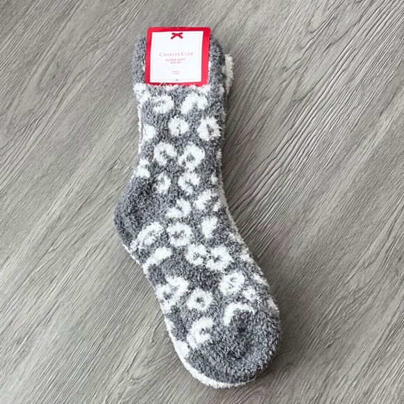 2 Pack of Charter Club Women's Butter Super Soft Fuzzy Crew Socks, Gray/White - Picture 2 of 7